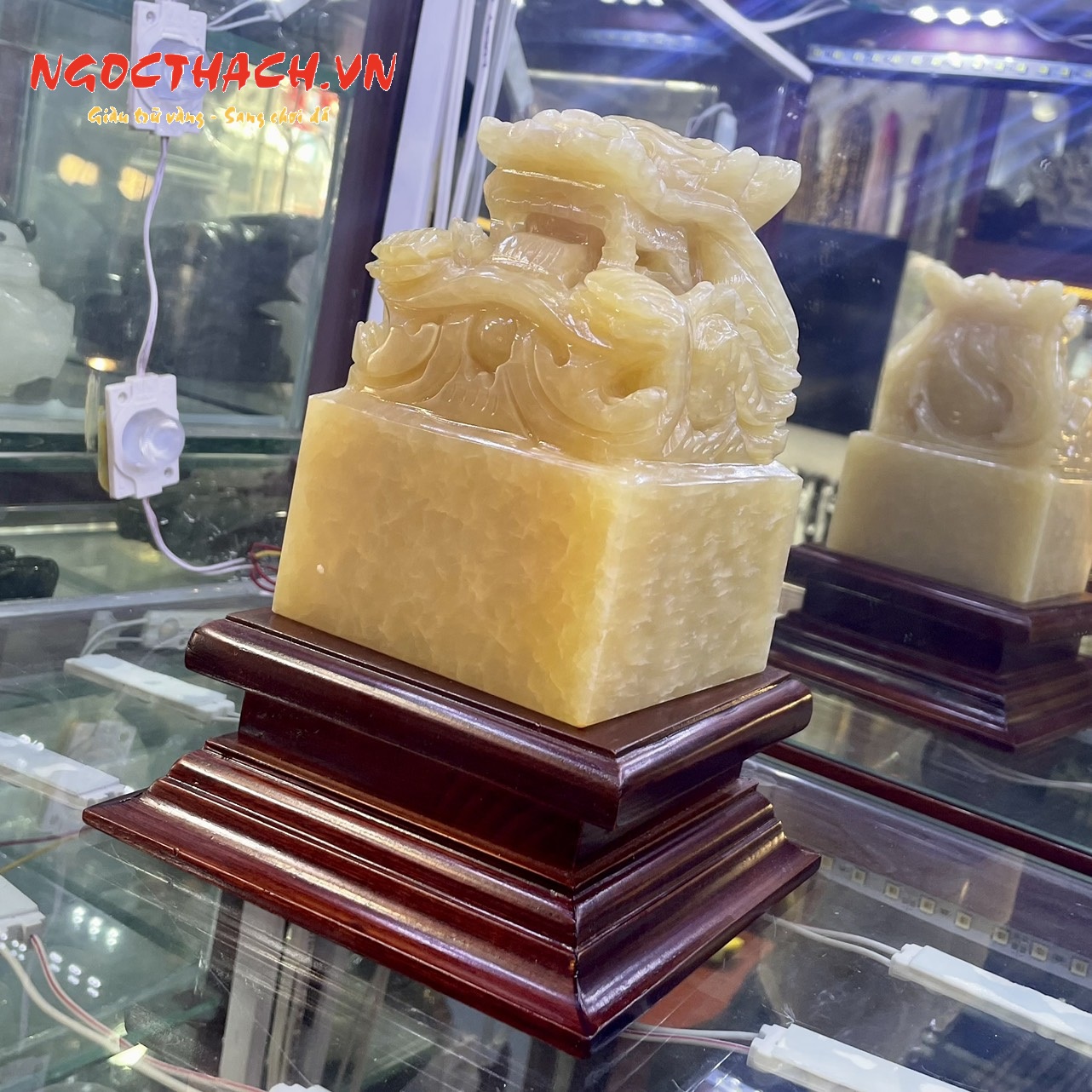 ngocthach.vn