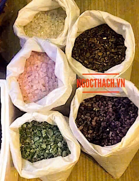 ngocthach.vn