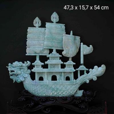 Thuyền Rồng Ngọc Phỉ Thúy